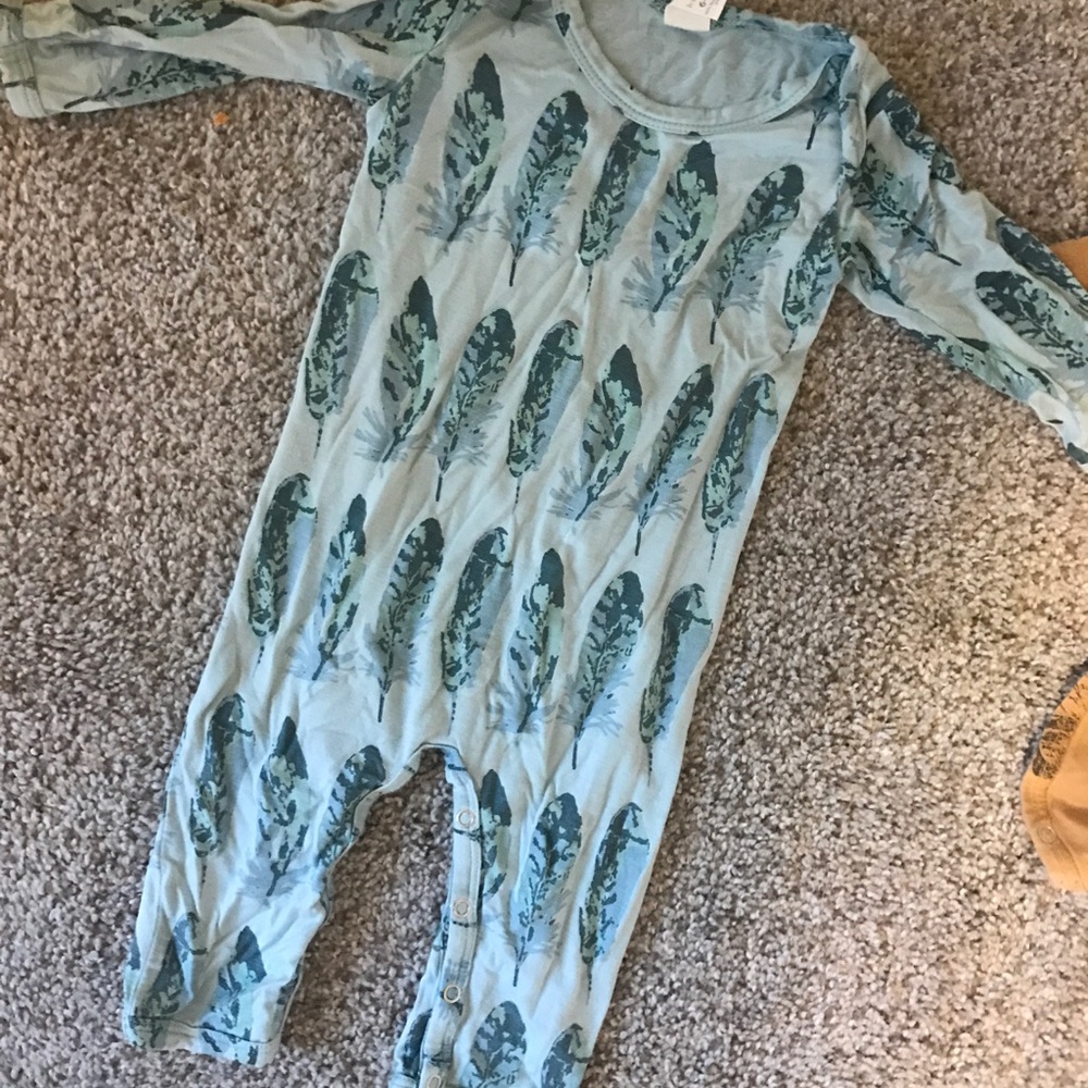 Gender neutral baby romper